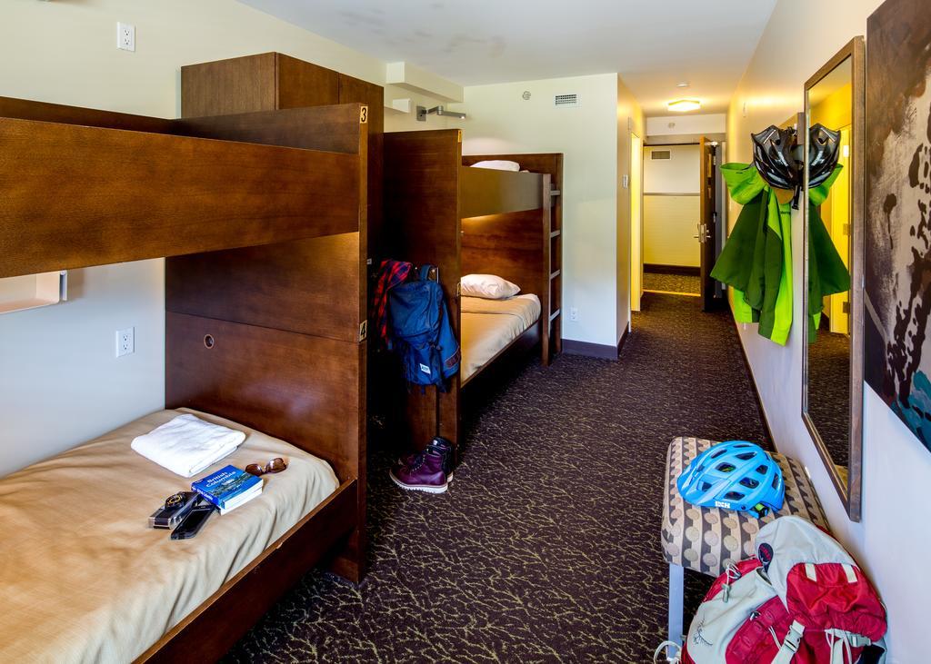 Hi Whistler - Hostel Extérieur photo
